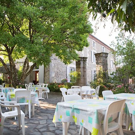 Saint-Saud-Lacoussière Hotel Restaurant Le Sully المظهر الخارجي الصورة